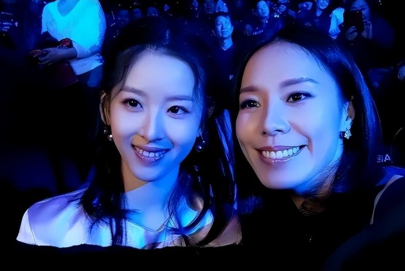 清纯外表下原来她是这样的章泽天，看完才懂什么是强大女性的标榜
